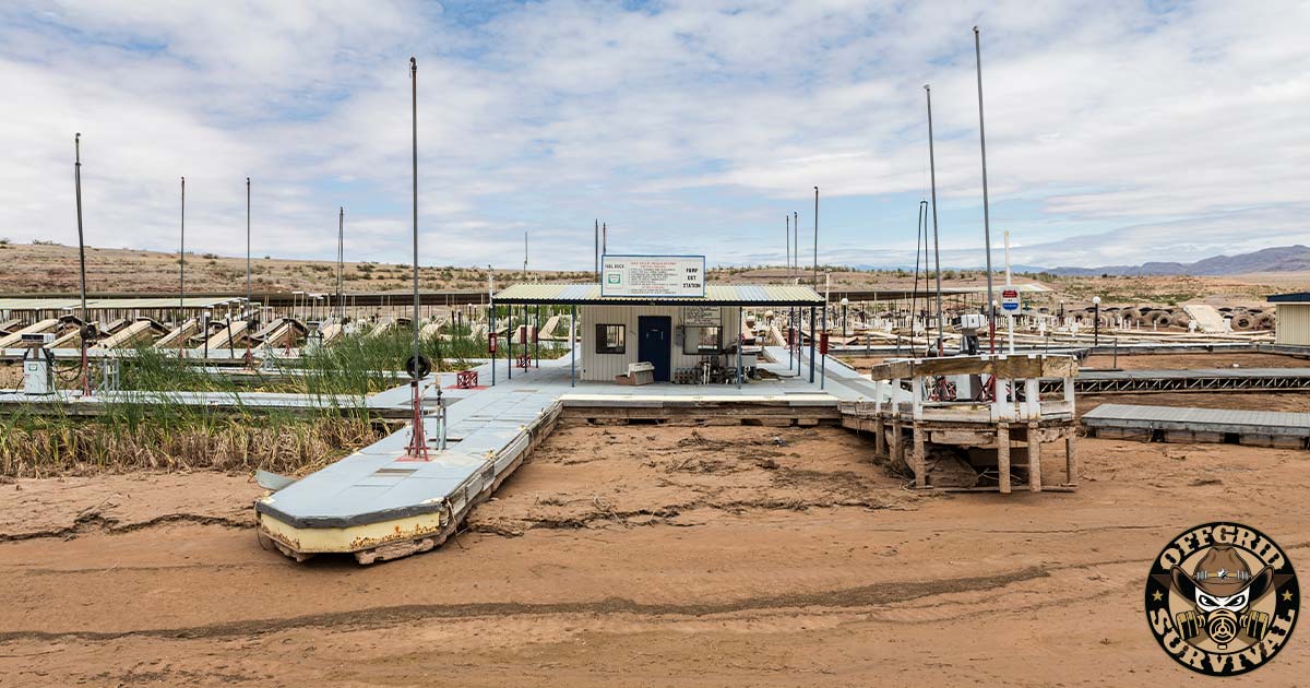 No water in many areas of Lake Mead